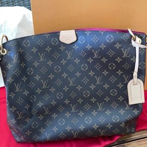 Louis Vuitton Graceful MM Pivoine